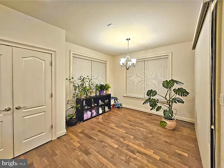 3332 Burton Dr — Photo 29