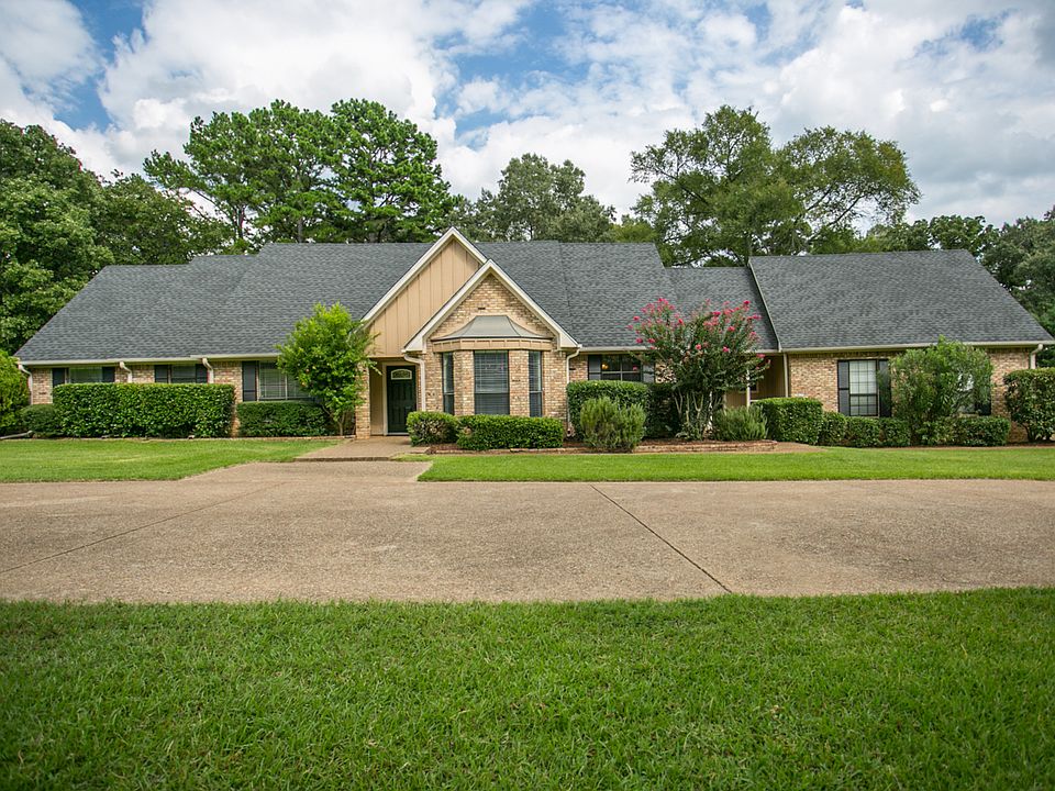 1st image of 19493 Meadowood Ln