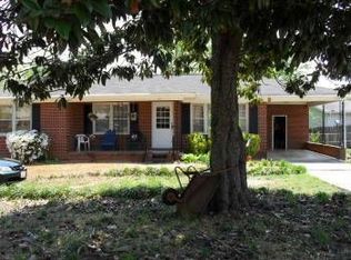 201 Eunice Dr, Greenville, SC 29617
