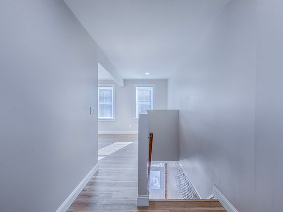 5th image of 3011 Cherokee St Floor 2