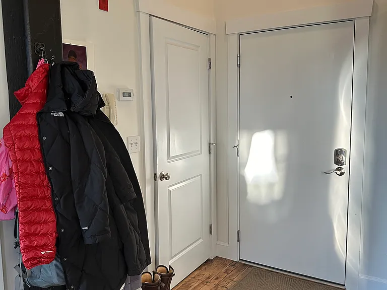 30 Lincoln St #112 — Photo 11