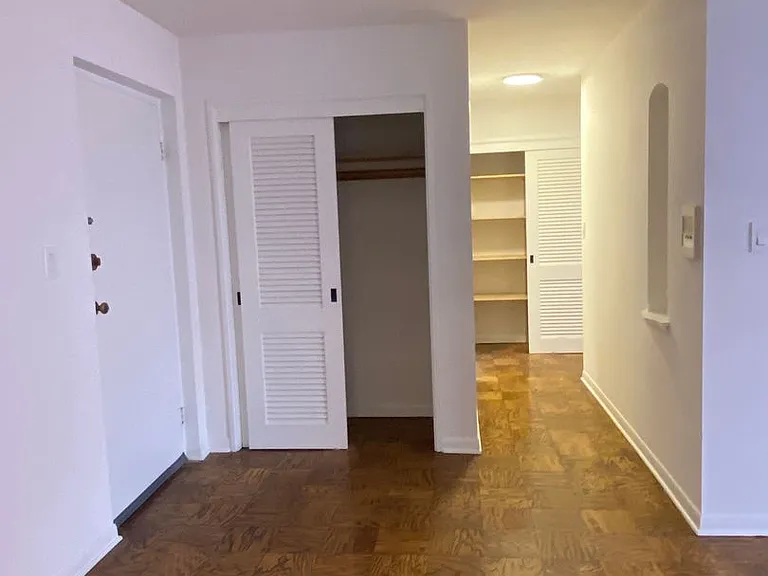 720 Washington Blvd — Photo 5