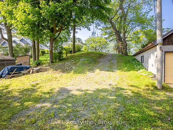 4th image of 12113 Augustine Rd