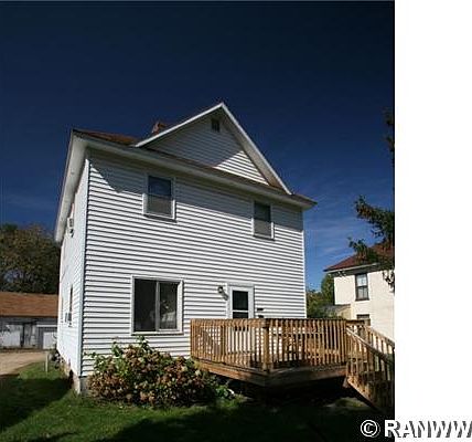 2nd image of 1009 8th St E