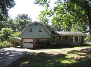 2922 Hill Cir, Dacula, GA 30019