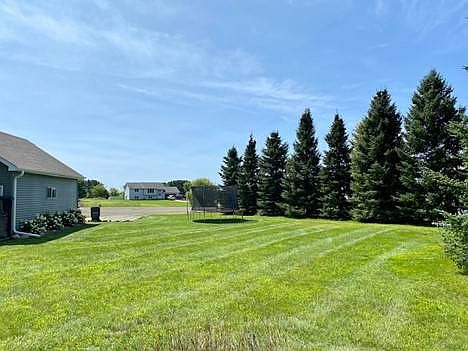 5th image of 1330 Country Ct