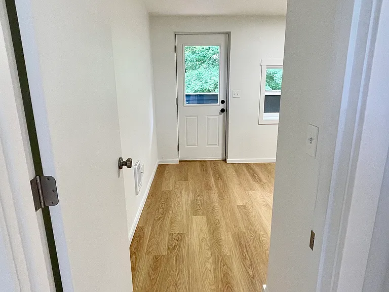 32100 E Historic Columbia River Hwy #1 — Photo 13