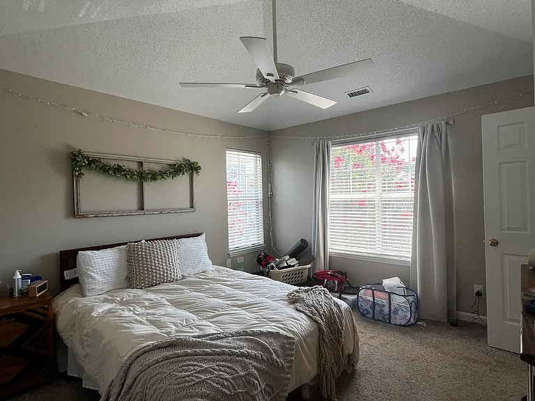 17444 Tuscany Ln — Photo 13