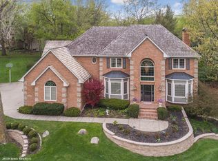 13111 Cedarwood Ave, Clive, IA 50325