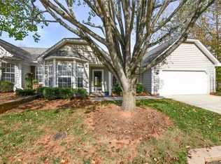 11 Whitdale Point, Greensboro, NC 27455