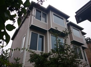 2654 42nd Ave SW, Seattle, WA 98116