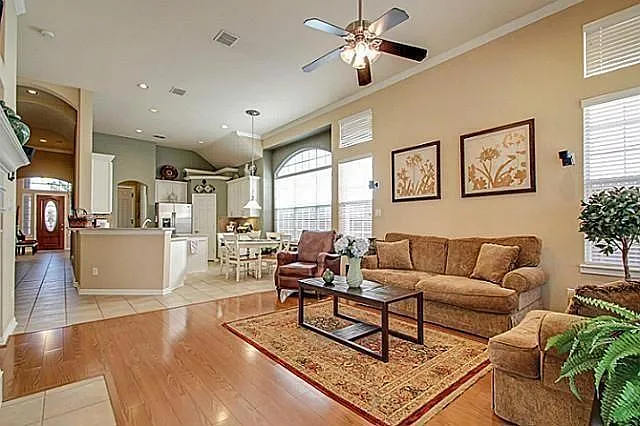 3608 Karla Dr — Photo 6