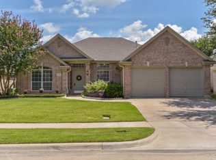 2120 Merritt Way, Arlington, TX 76018
