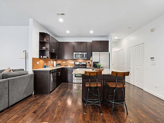 4th image of 7539 W Fullerton Ave #101