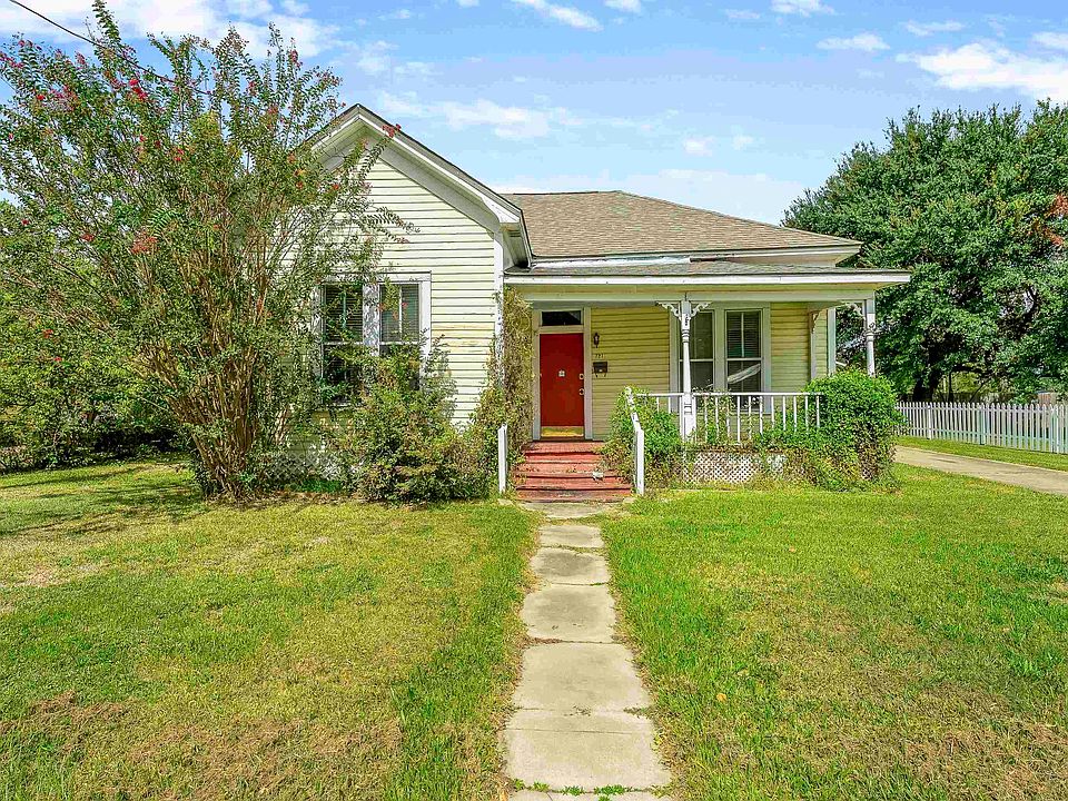 1st image of 721 Pine St