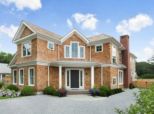 114 Halsey St, Southampton, NY 11968