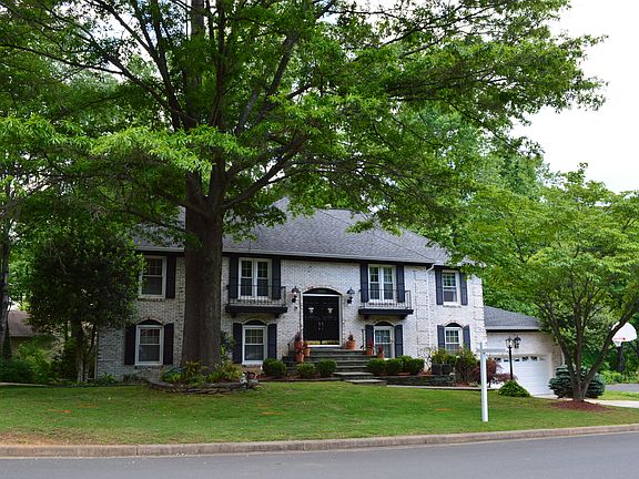 2nd image of 15902 Moncure Dr