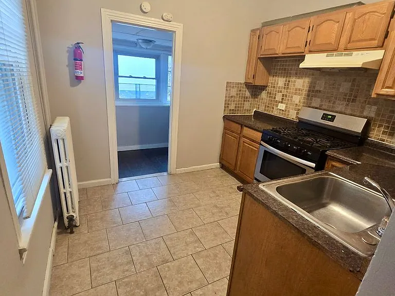 107 Mulberry St — Photo 8