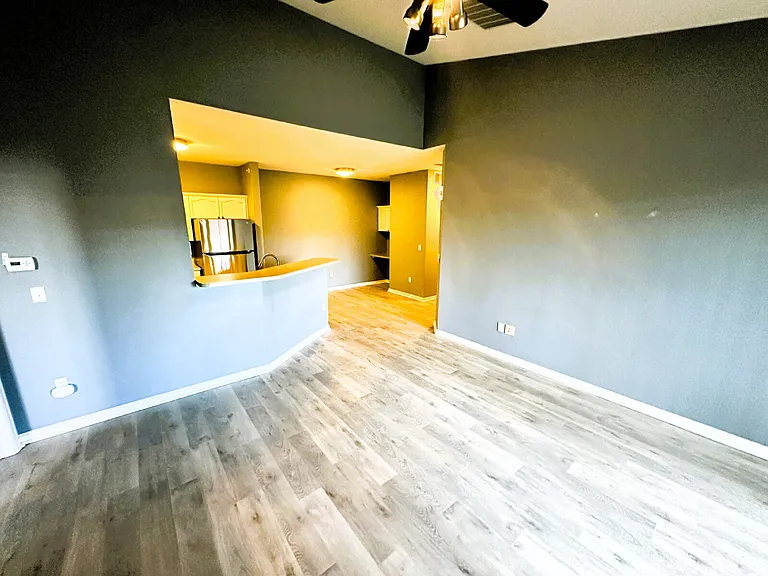 9631 W Coco Cir #306 — Photo 4