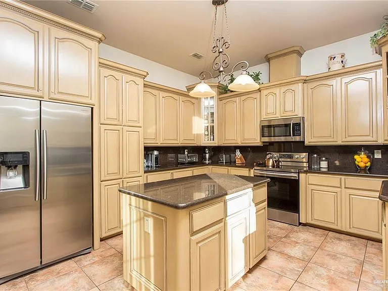 3805 San Clemente — Photo 11