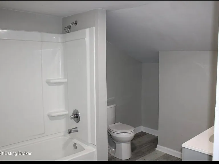 1508 S 28th St — Photo 7