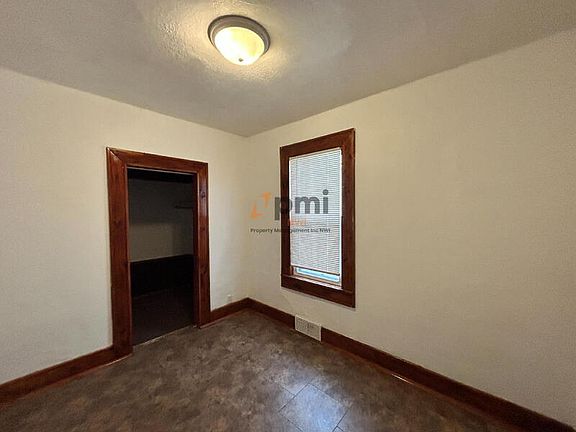 5th image of 207 N Woodland Ave