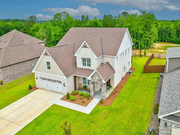 104 Ananias St, Troy, AL 36079