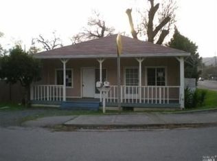 19004 Riverside Dr, Sonoma, CA 95476