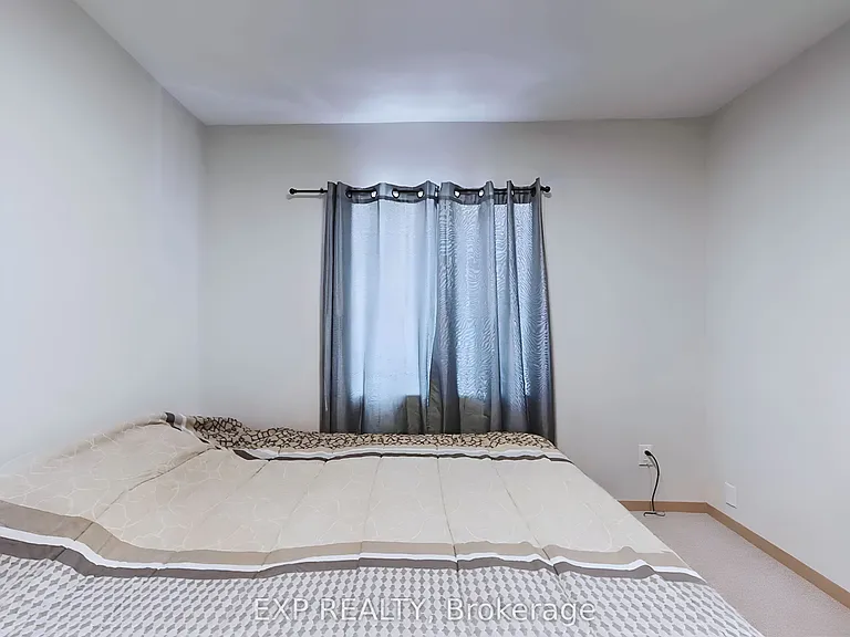 200 Waterloo Ave #2 — Photo 18