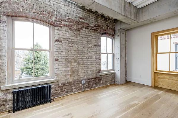 Sold by Compass | media 12