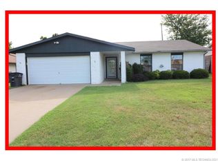 312 NE Shannon Dr, Bartlesville, OK 74006