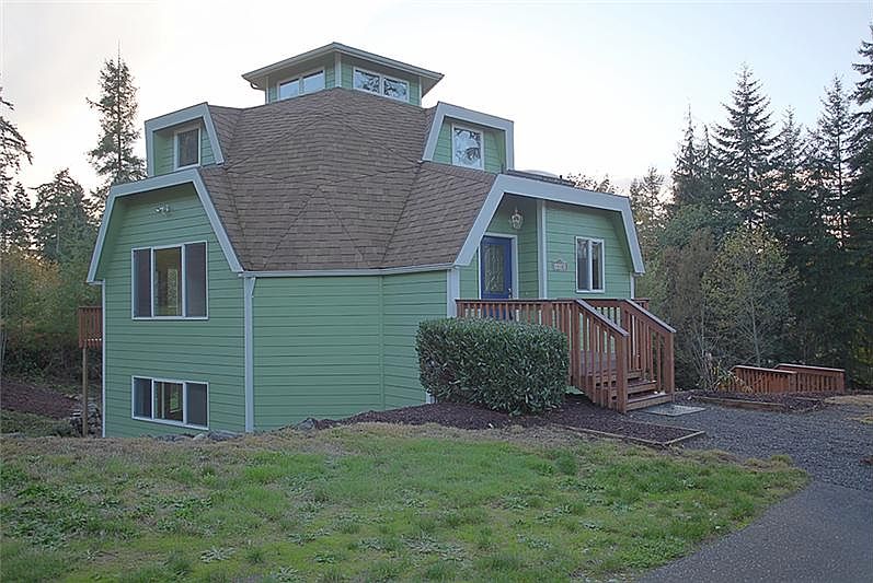 1st image of 10402 27th Ave NW