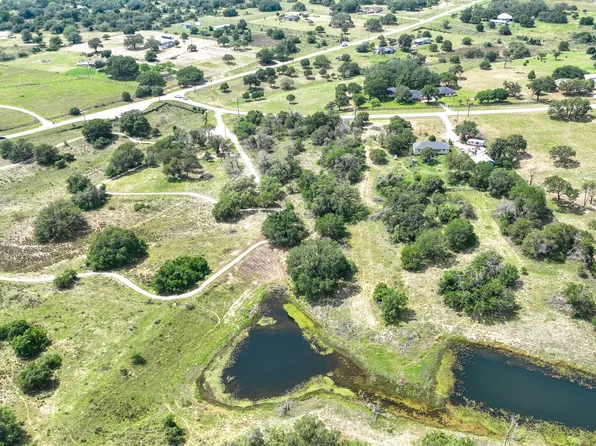 108 Misty Bend LOT 3, Floresville, TX 78114
