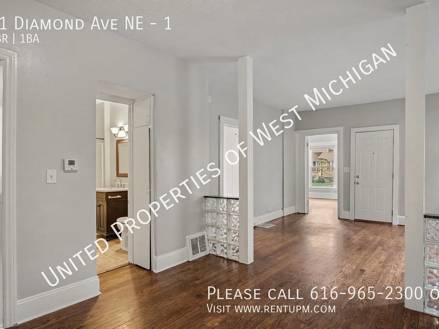 31 Diamond Ave NE — Photo 3