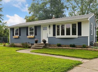 6188 Dell Ln N, Woodbury, MN 55125