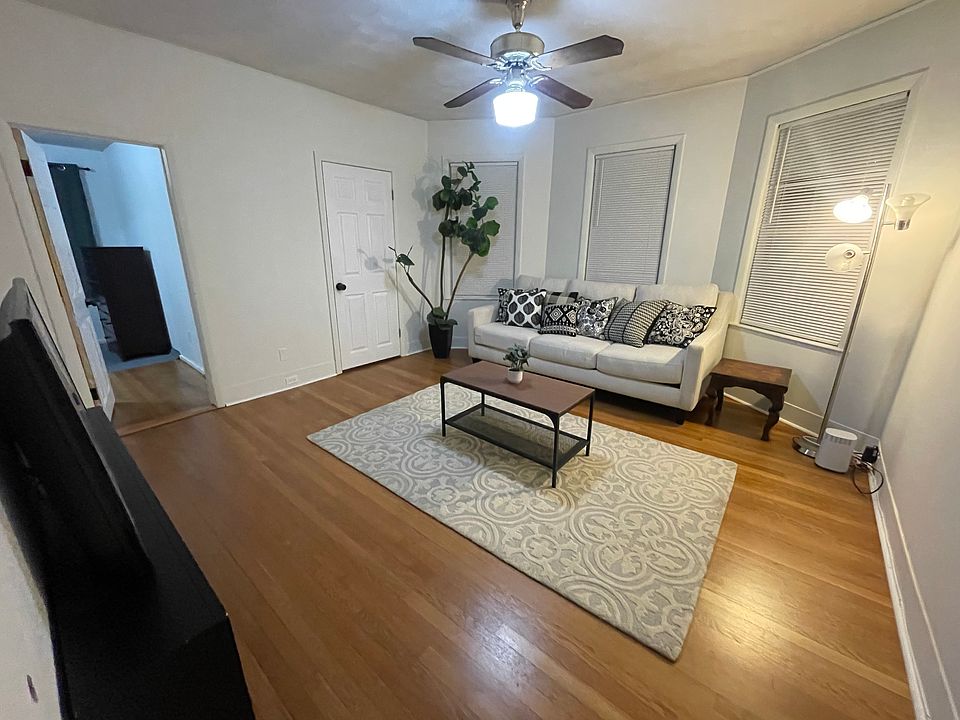 1st image of 12 E Shelby St #3