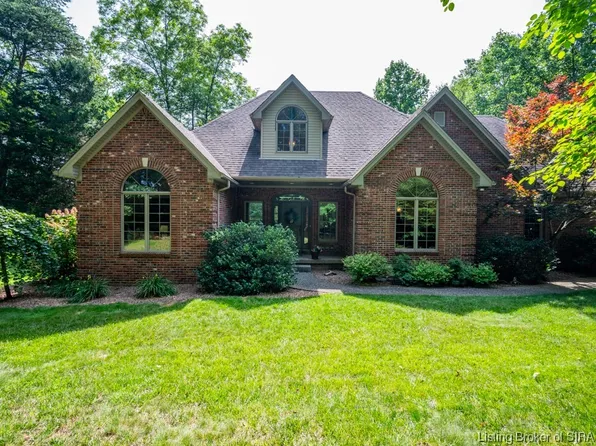 1377 Mallard Crossing, Scottsburg, IN 47170