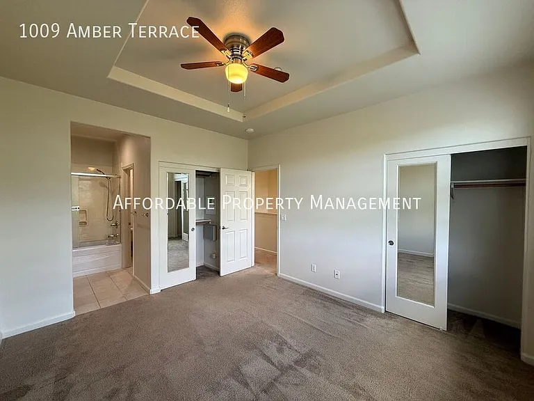 1009 Amber Ter — Photo 15