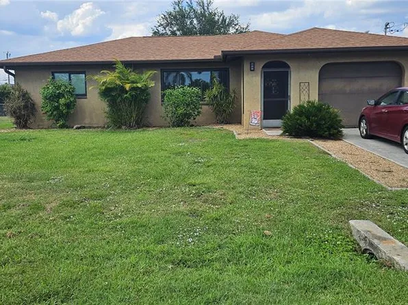 1823 SE 15th St, Cape Coral, FL 33990