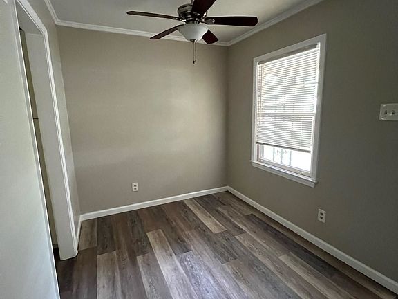 3rd image of 4699 Leatherwood Ave