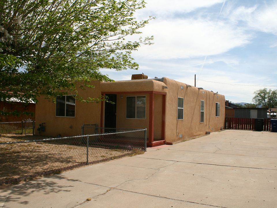 1st image of 3808 Alta Monte Pl NW