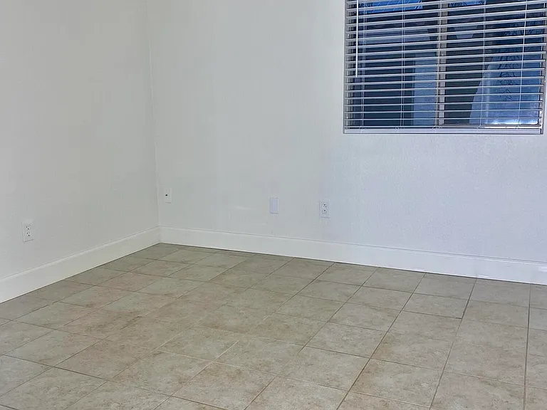13658 W Fargo Dr — Photo 18