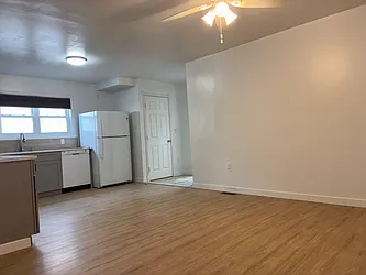 350 Brookfield Avenue