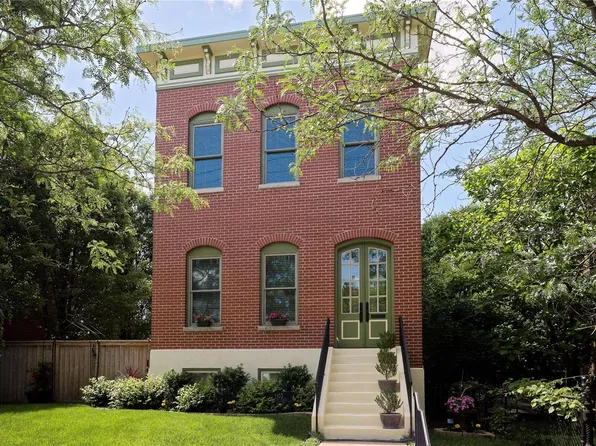 1103 Dolman St, Saint Louis, MO 63104