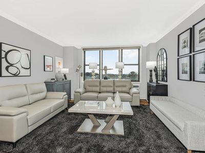 3121 Middletown Road #5J, Bronx, NY, 10461