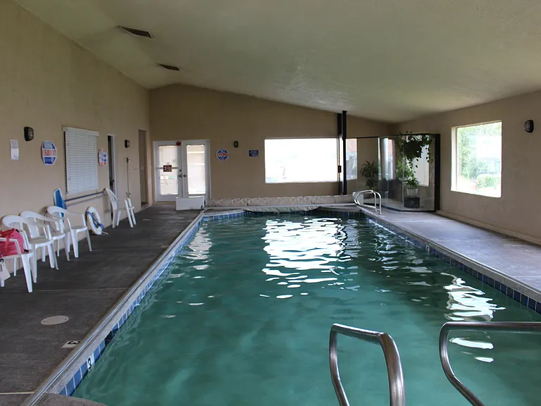 210 N Mall Dr #129 — Photo 27