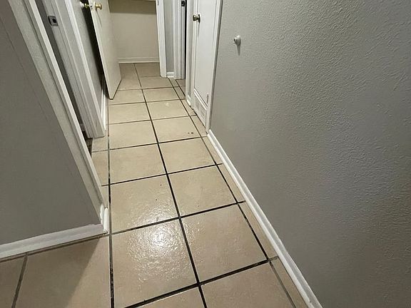 4th image of 4710 SW 57th Ave #52