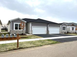 948 Partridge Cir, Marengo, IL 60152