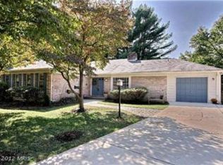 10312 Bells Mill Ter, Potomac, MD 20854