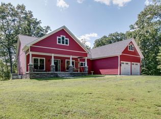 100 Sarvis Ridge Rd, Normandy, TN 37360
